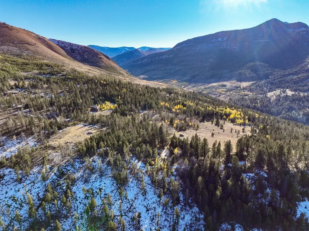 3528 Table Mountain Road Augusta MT 59410