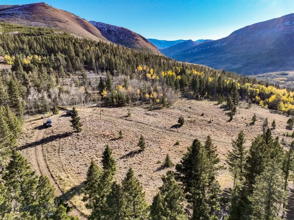 3528 Table Mountain Road Augusta MT 59410