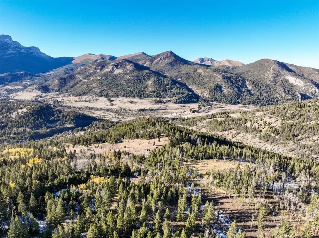 3528 Table Mountain Road Augusta MT 59410