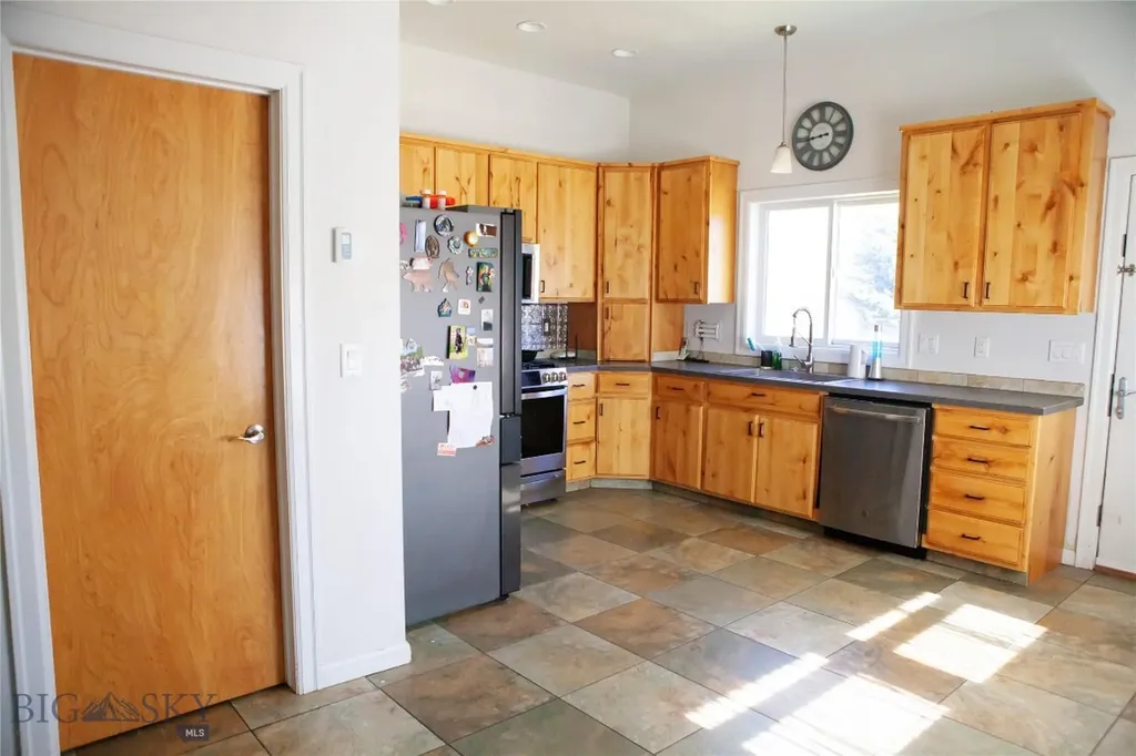 1104 W 4th Street Anaconda MT 59711