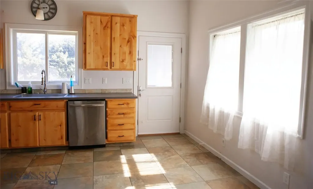 1104 W 4th Street Anaconda MT 59711