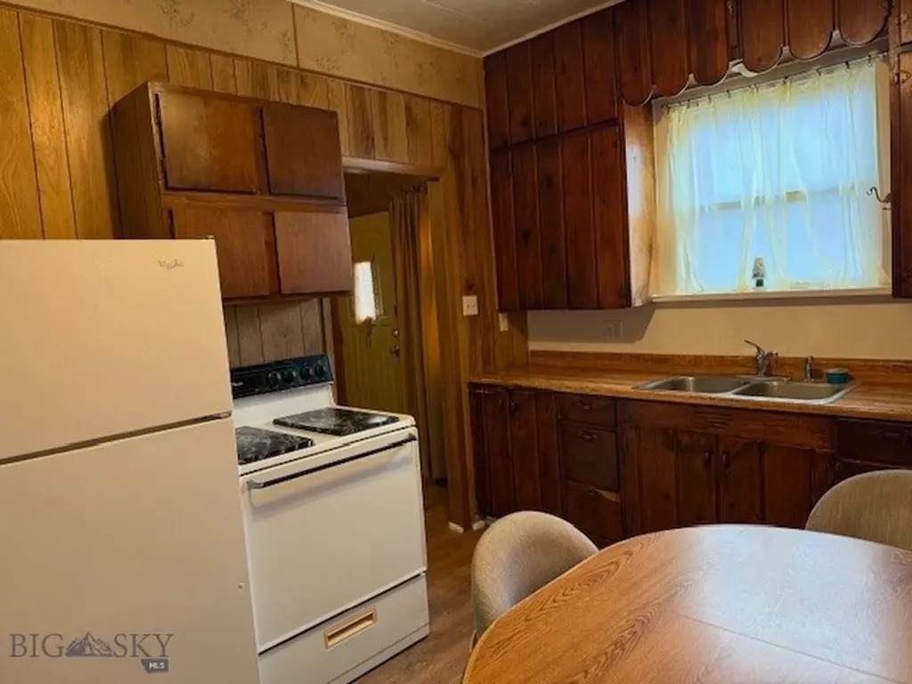 410 Madison Street Anaconda MT 59711