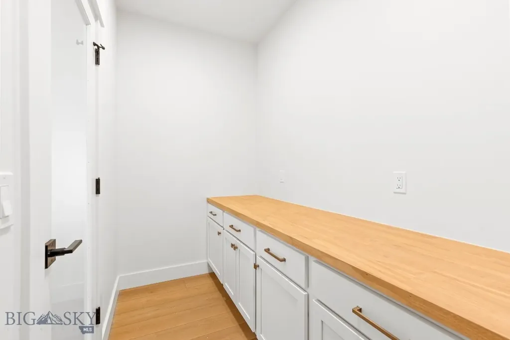 4 Delano Drive Bozeman MT 59718