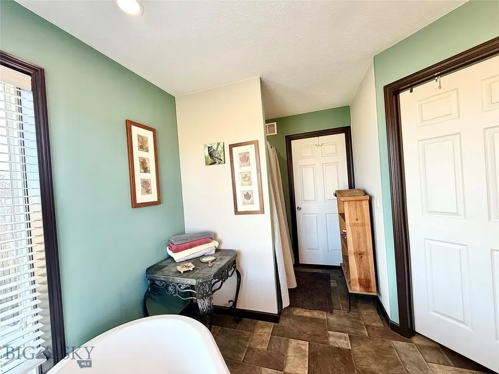 37 Norwegian Creek Road Harrison MT 59735