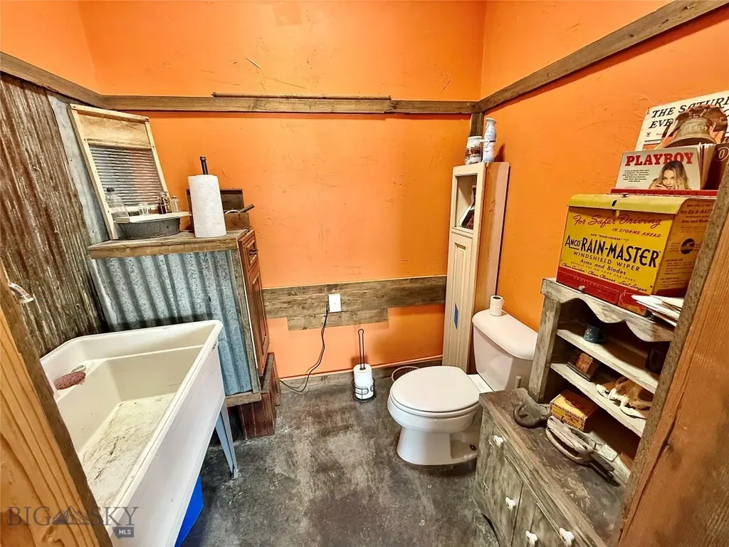 37 Norwegian Creek Road Harrison MT 59735