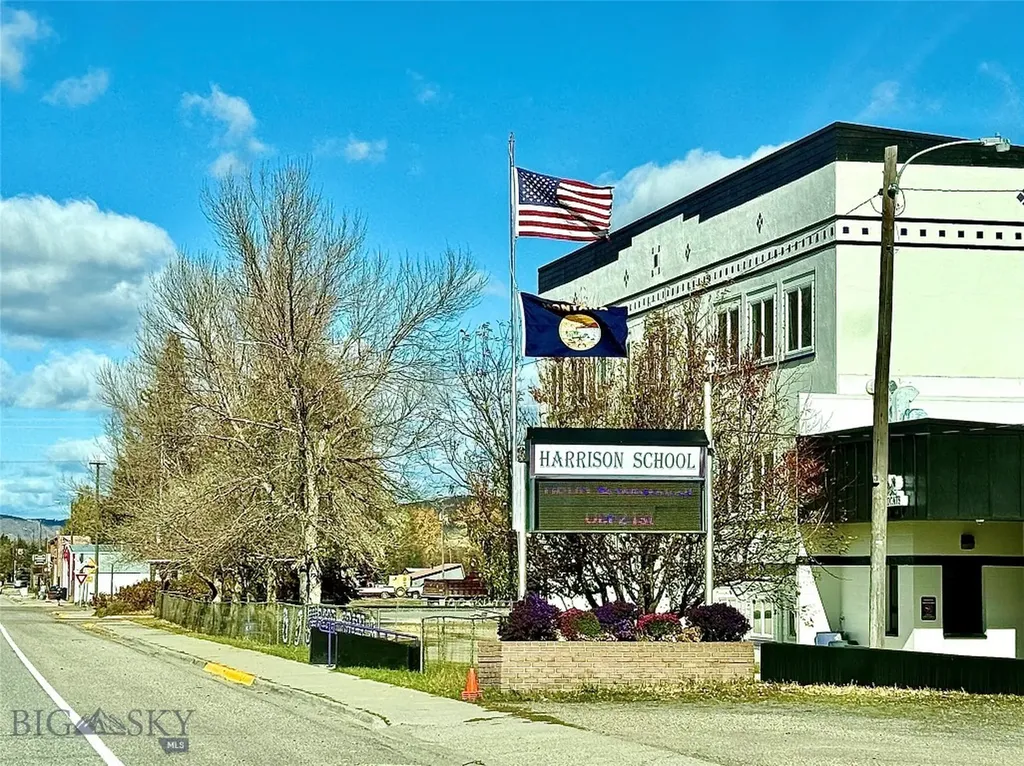 37 Norwegian Creek Road Harrison MT 59735