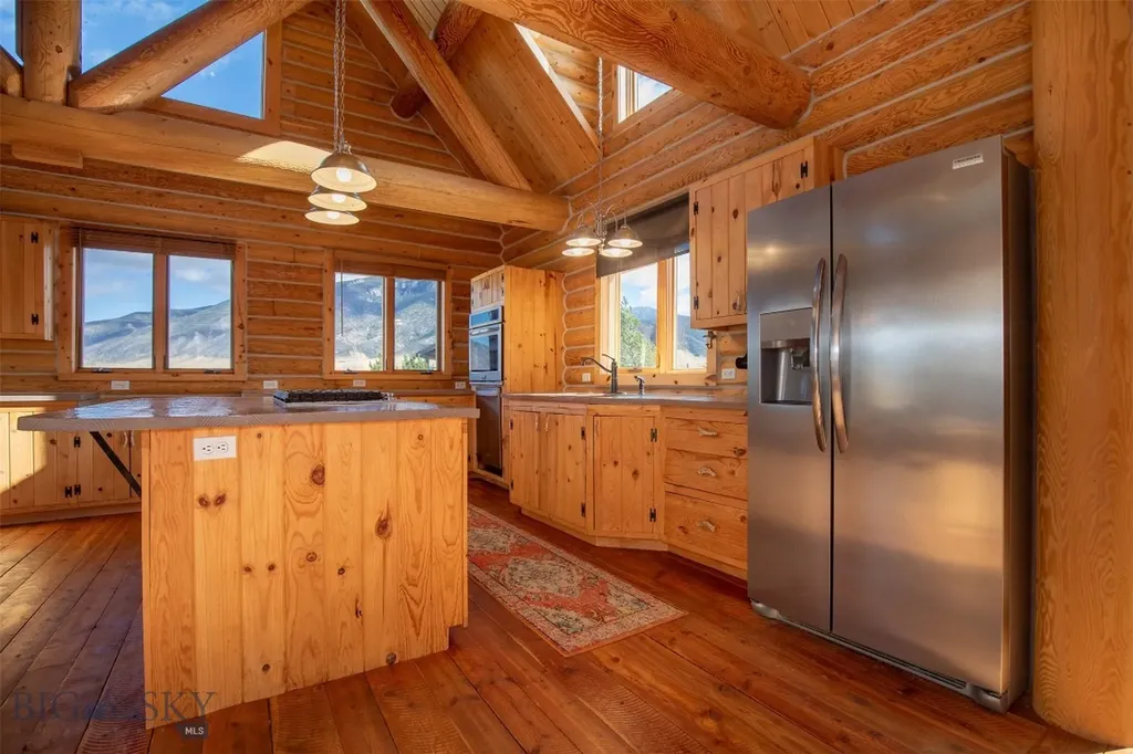 18 White Rock Lane Whitehall MT 59759