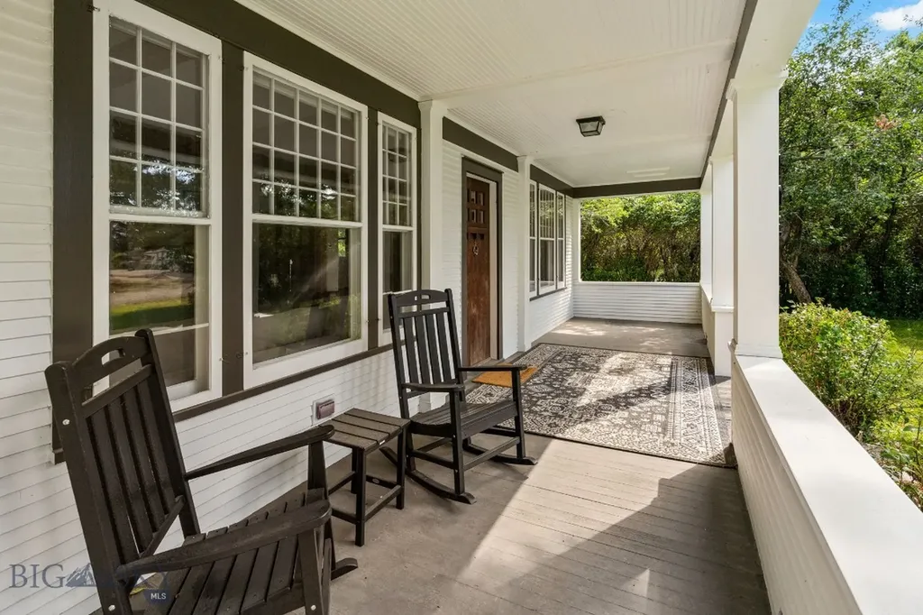 103 Tracy Street Gallatin Gateway MT 59730