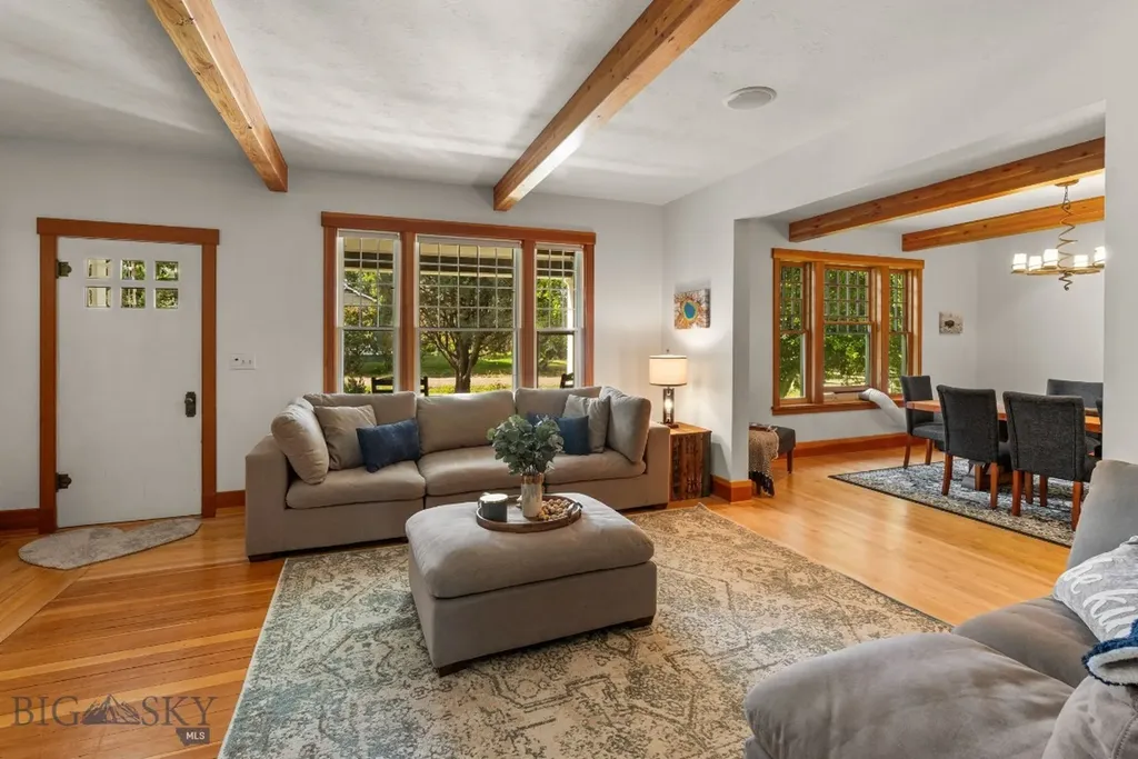 103 Tracy Street Gallatin Gateway MT 59730