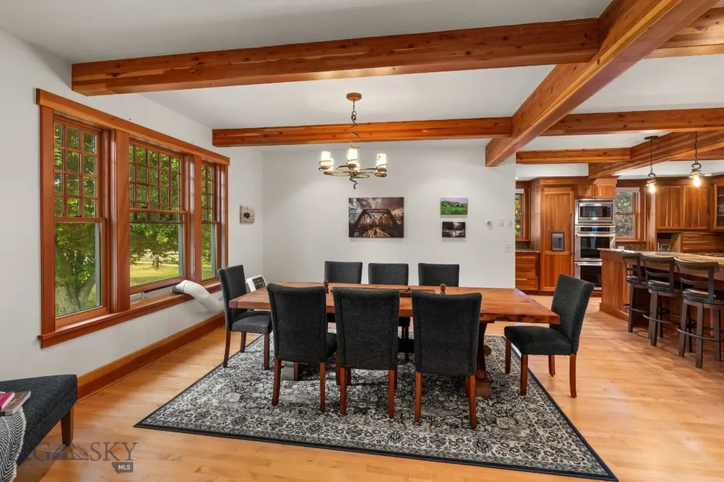 103 Tracy Street Gallatin Gateway MT 59730