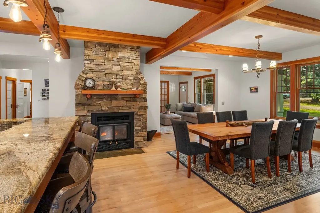 103 Tracy Street Gallatin Gateway MT 59730