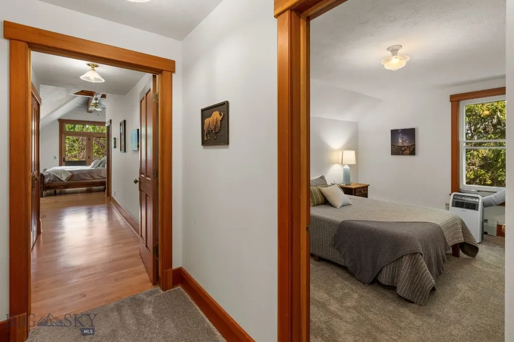 103 Tracy Street Gallatin Gateway MT 59730