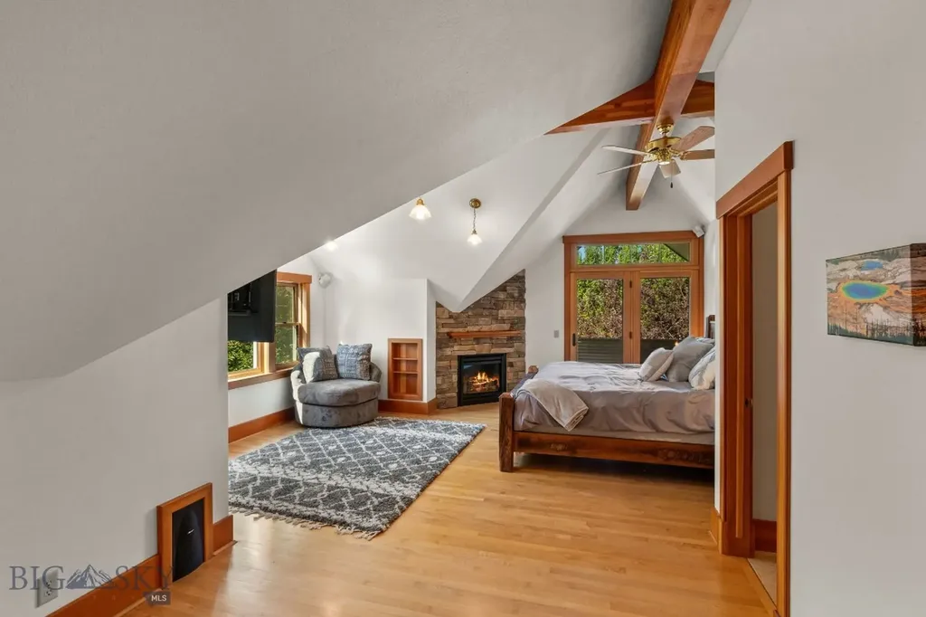 103 Tracy Street Gallatin Gateway MT 59730