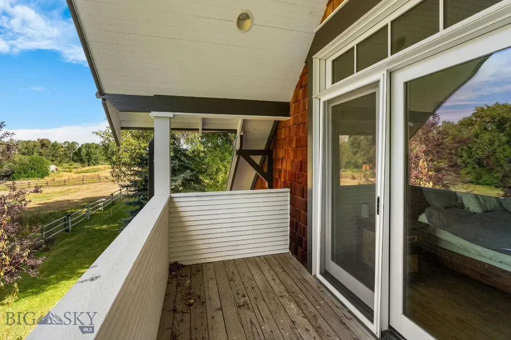 103 Tracy Street Gallatin Gateway MT 59730