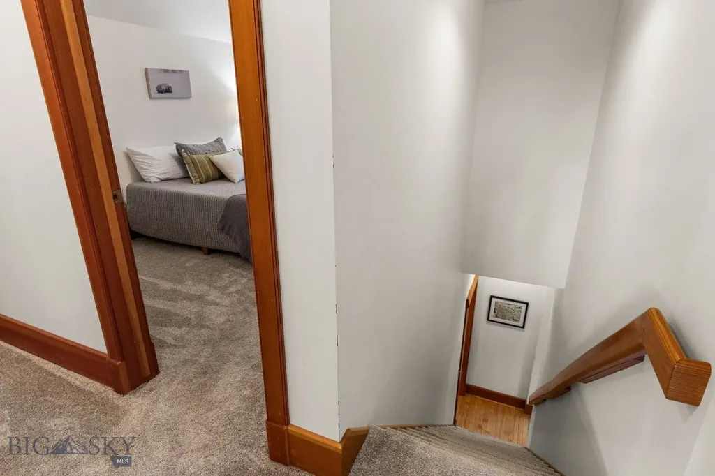 103 Tracy Street Gallatin Gateway MT 59730