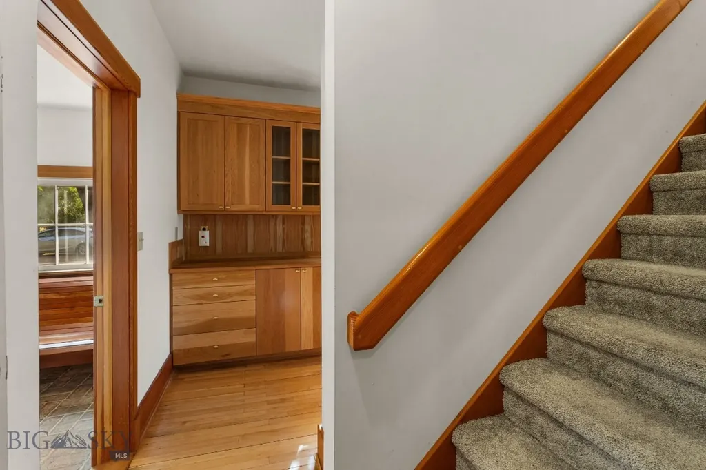 103 Tracy Street Gallatin Gateway MT 59730