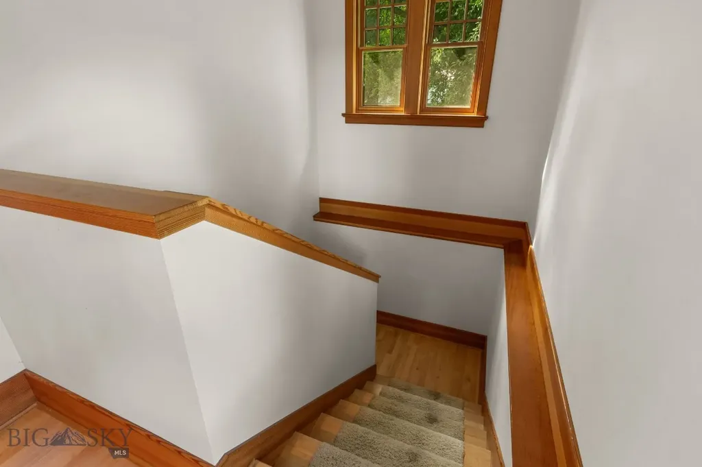 103 Tracy Street Gallatin Gateway MT 59730