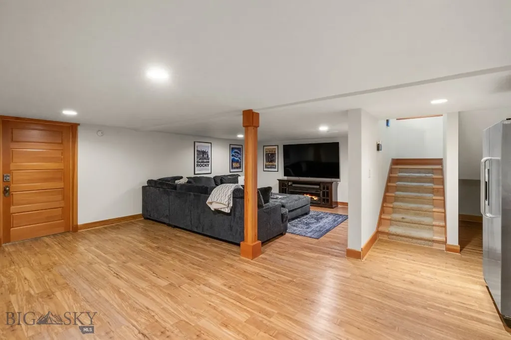 103 Tracy Street Gallatin Gateway MT 59730