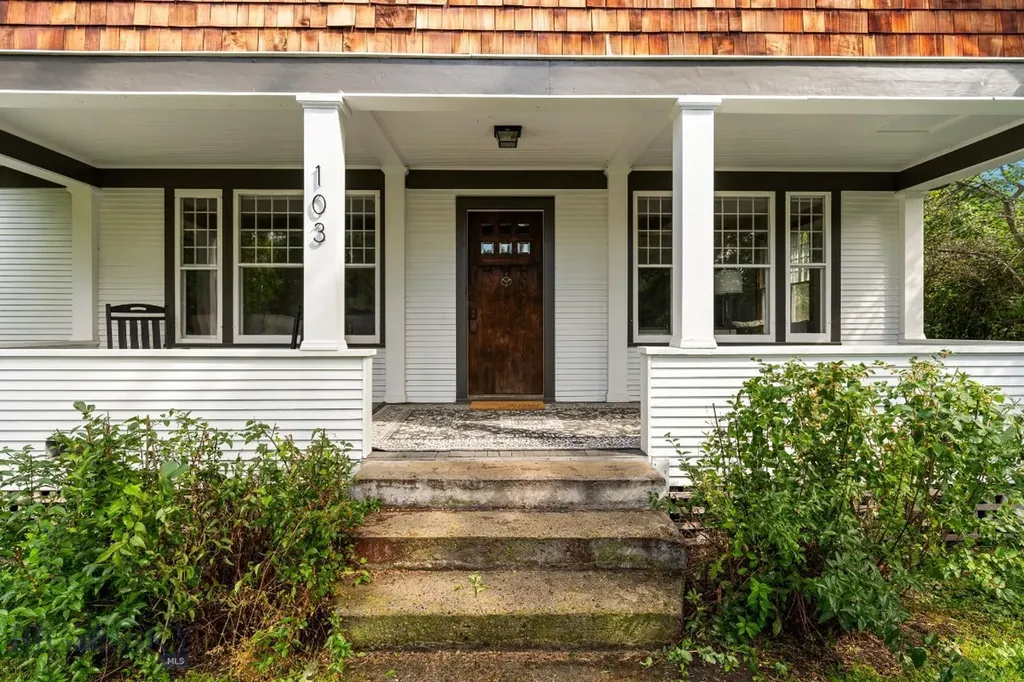 103 Tracy Street Gallatin Gateway MT 59730