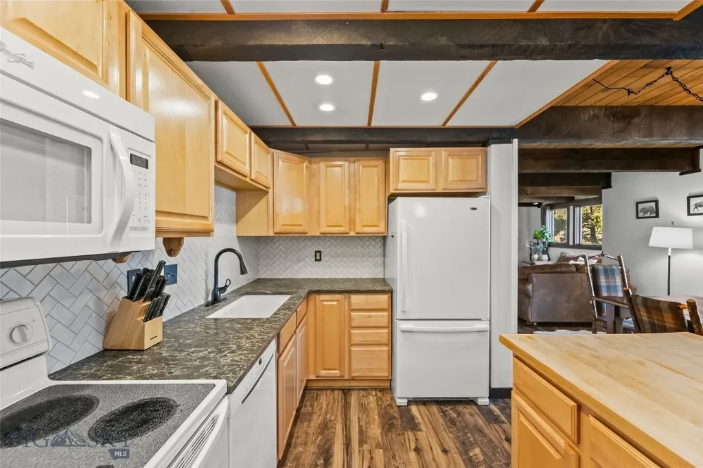 2575 Curley Bear Road Big Sky MT 59716