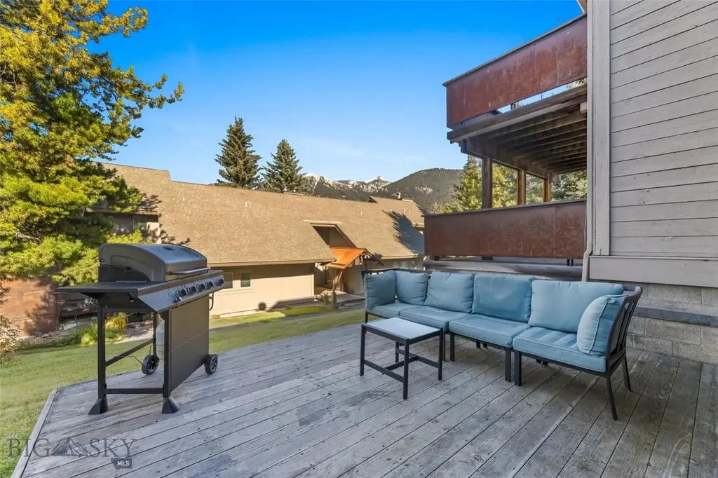 2575 Curley Bear Road Big Sky MT 59716