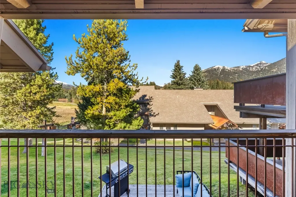 2575 Curley Bear Road Big Sky MT 59716