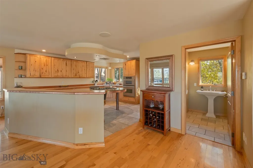 1115 Saddle Drive Helena MT 59601