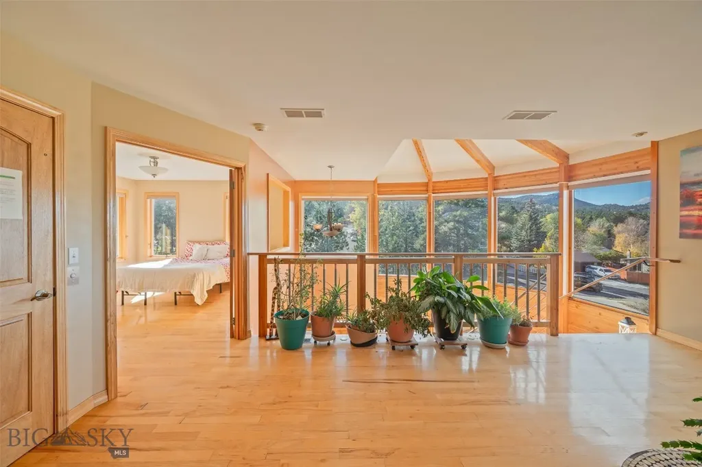 1115 Saddle Drive Helena MT 59601