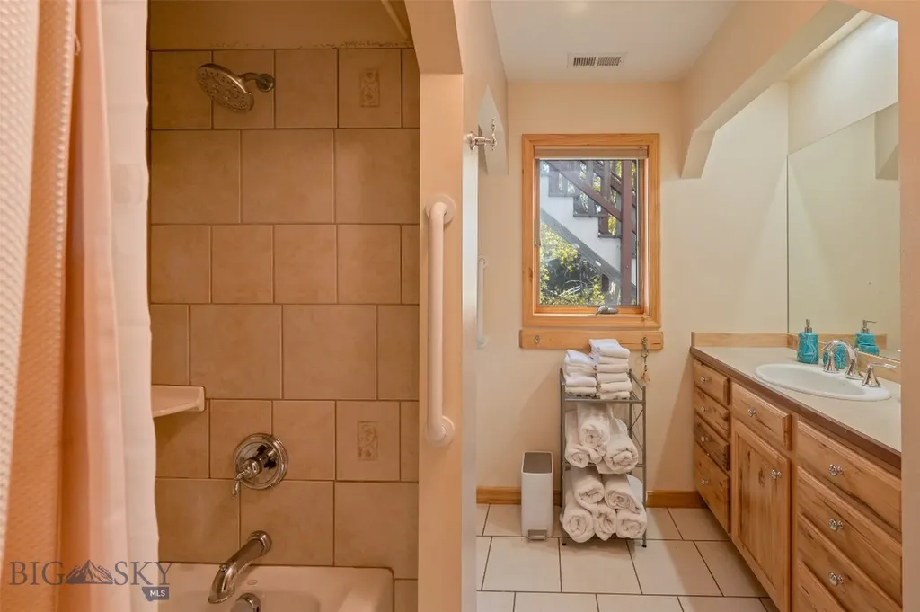 1115 Saddle Drive Helena MT 59601