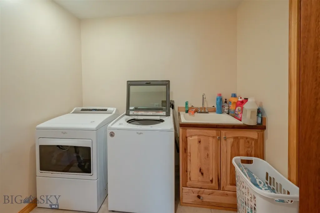 1115 Saddle Drive Helena MT 59601