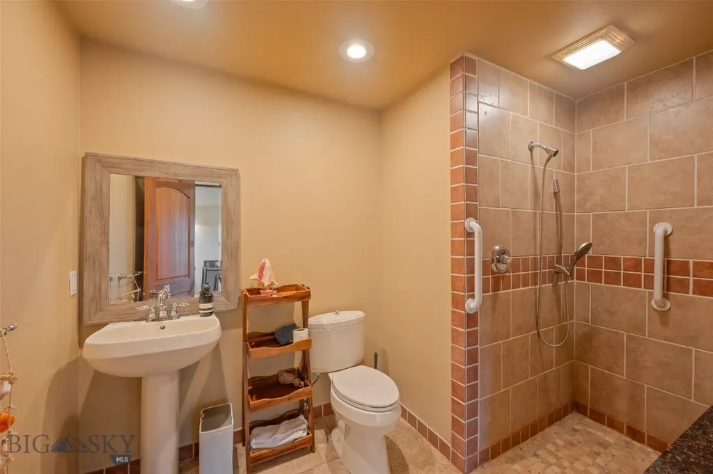 1115 Saddle Drive Helena MT 59601