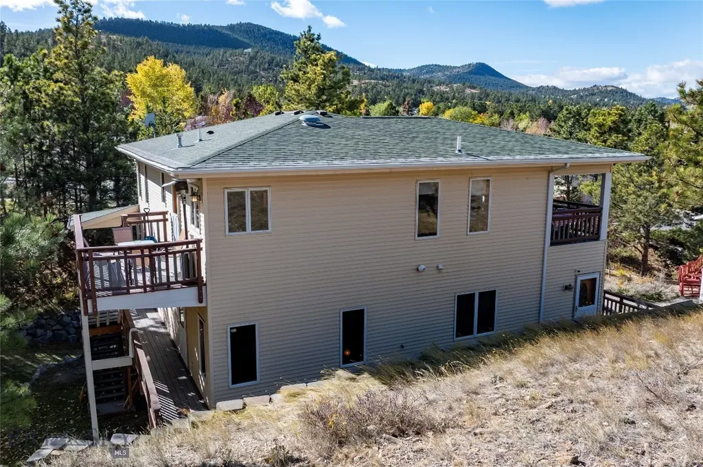 1115 Saddle Drive Helena MT 59601