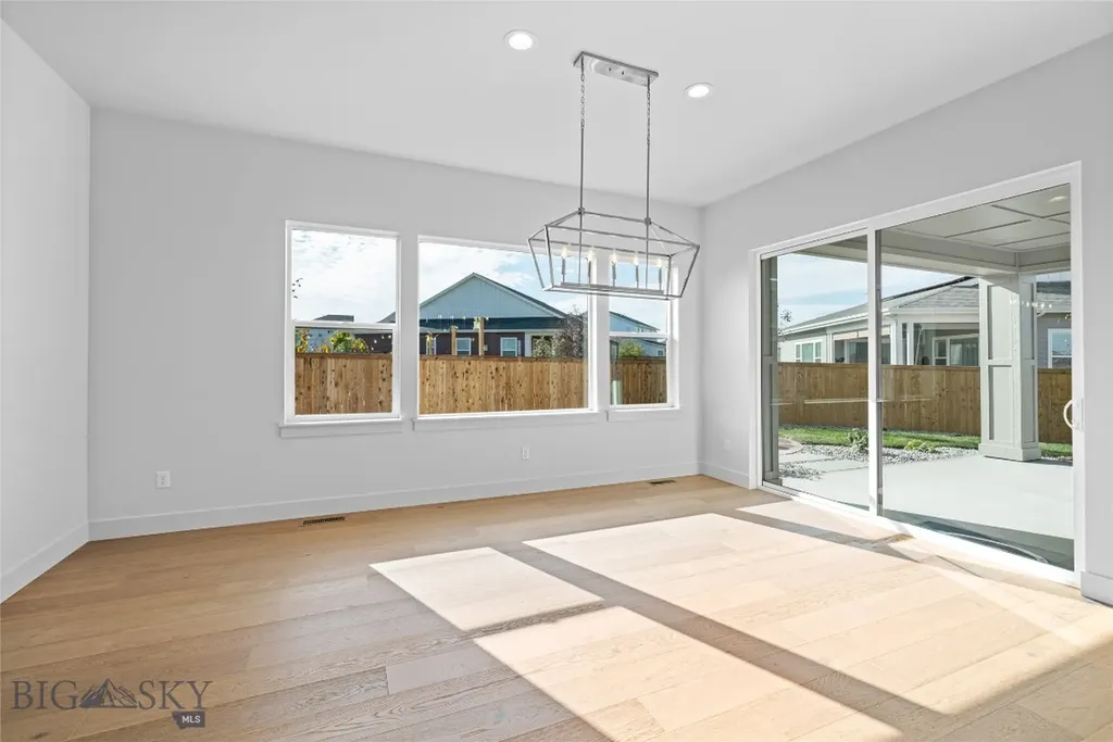 1602 Beeker Lane Belgrade MT 59714