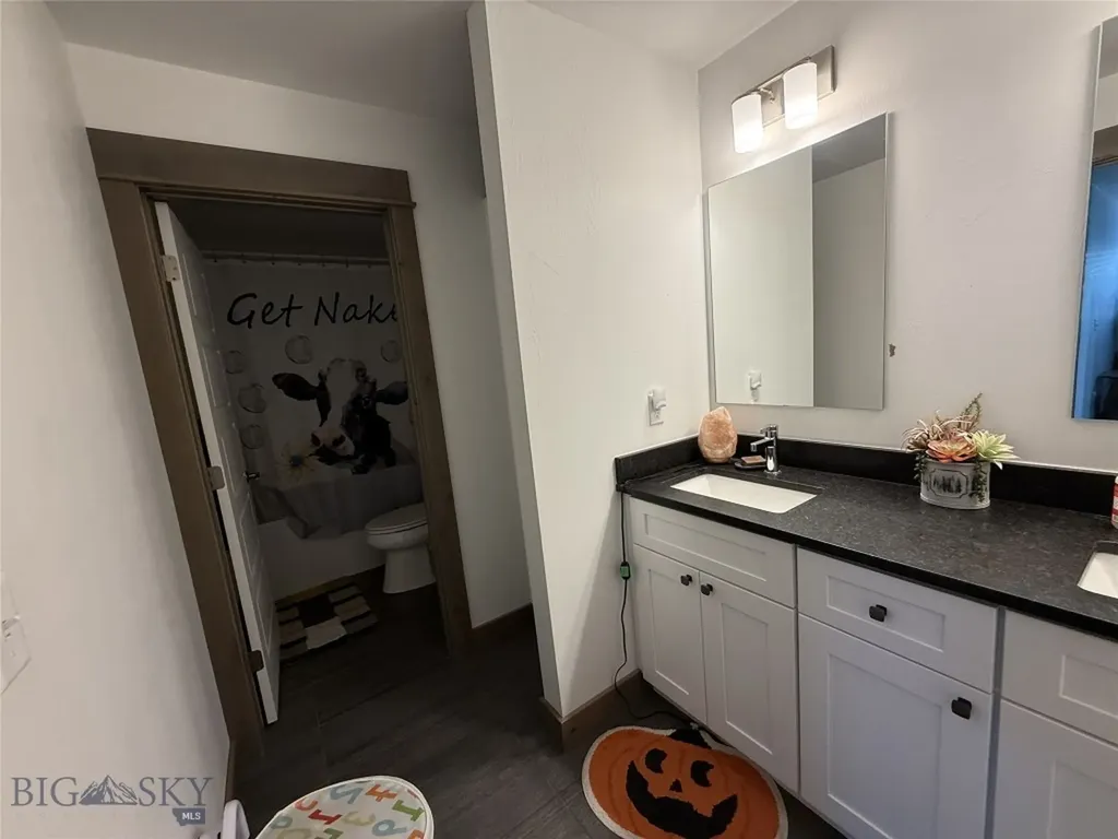 1142 Samantha Lane Bozeman MT 59718