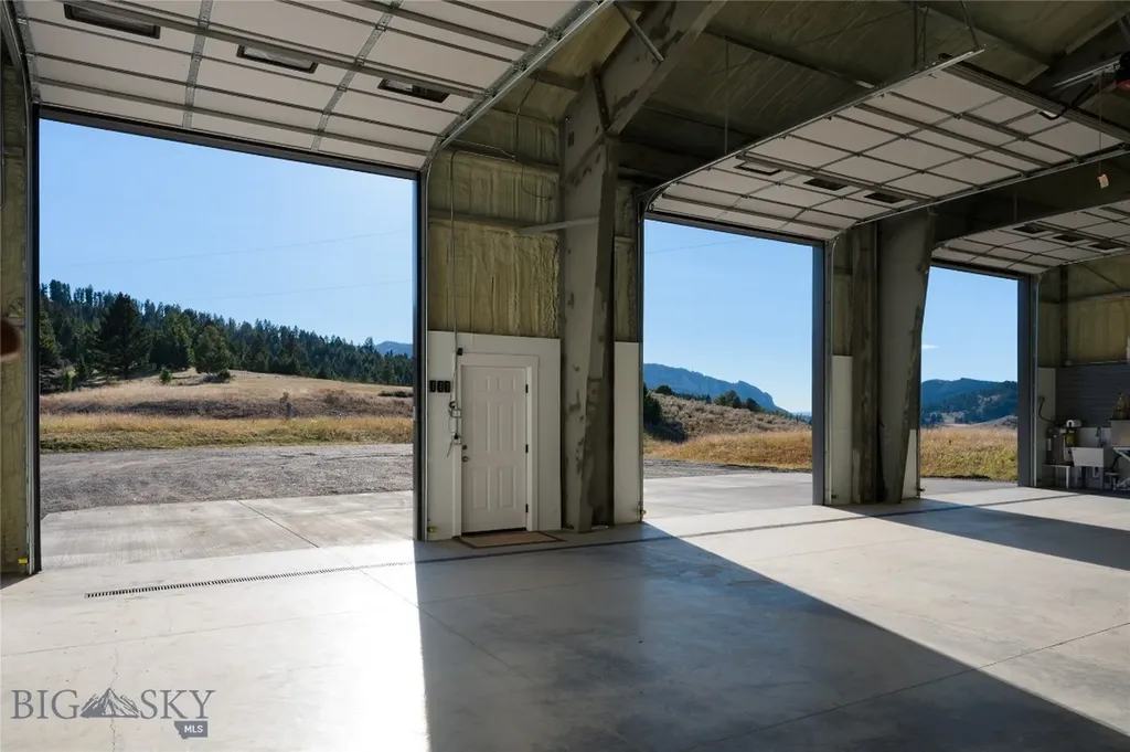 641 Glasgow Road Bozeman MT 59715