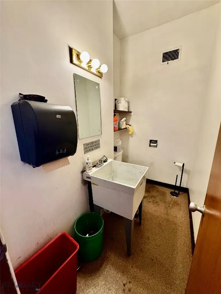 421 E Park Anaconda MT 59711