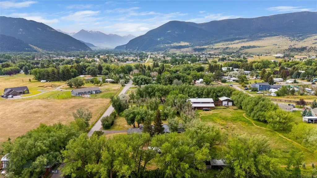 84 Canyon View Drive Livingston MT 59047