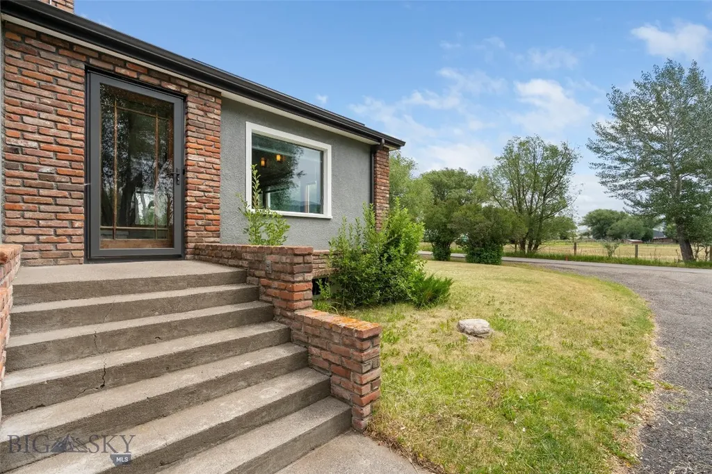 84 Canyon View Drive Livingston MT 59047