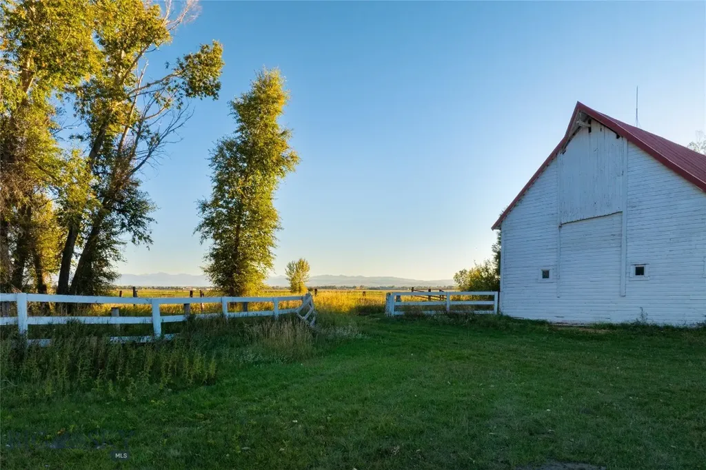 Lot 5 Penwell Bridge Farm Belgrade MT 59714