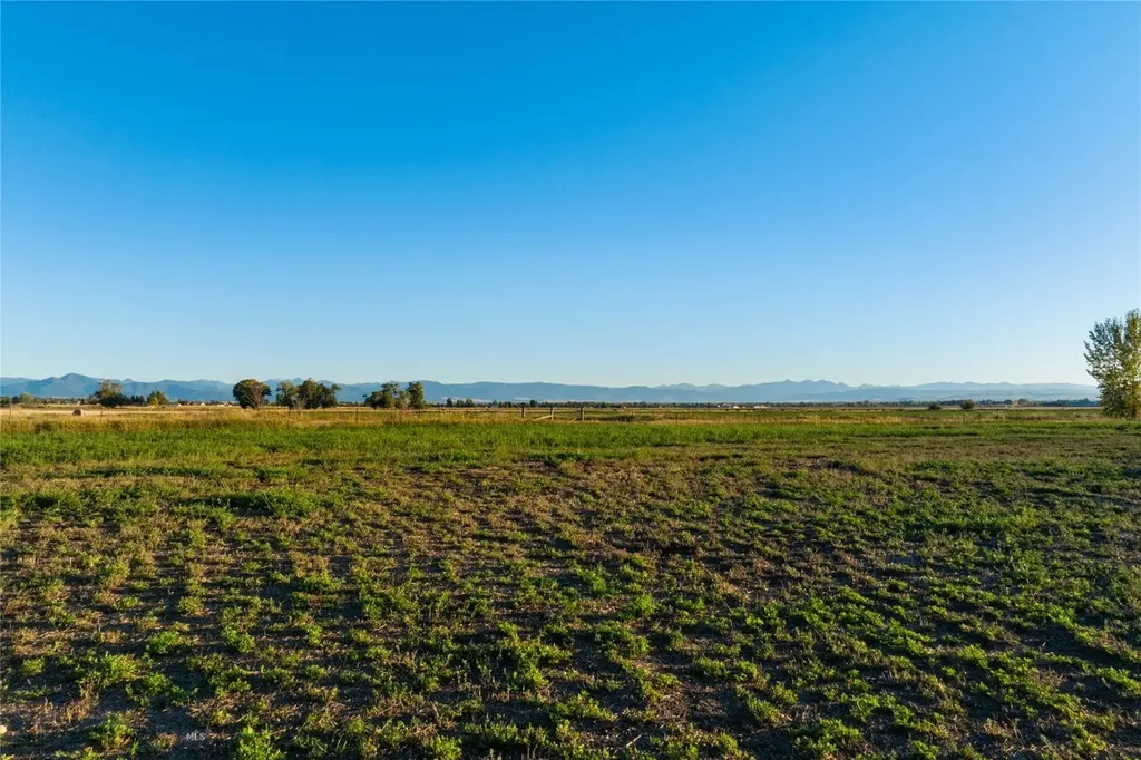 Lot 5 Penwell Bridge Farm Belgrade MT 59714