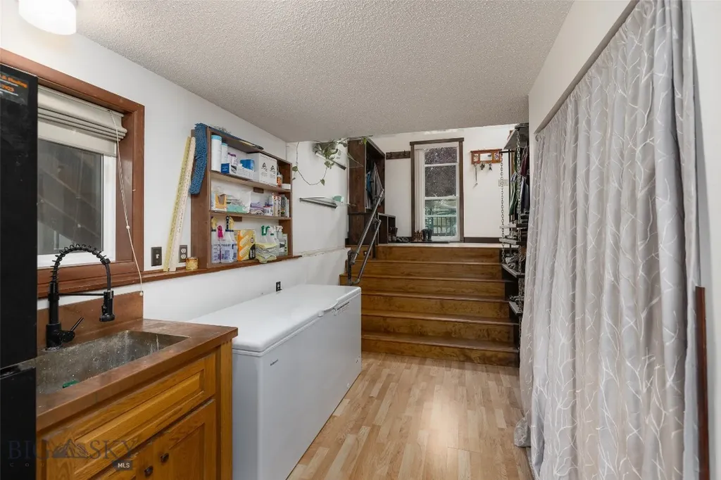 301 Pearl Drive Belgrade MT 59714
