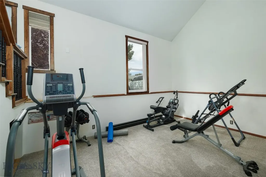301 Pearl Drive Belgrade MT 59714