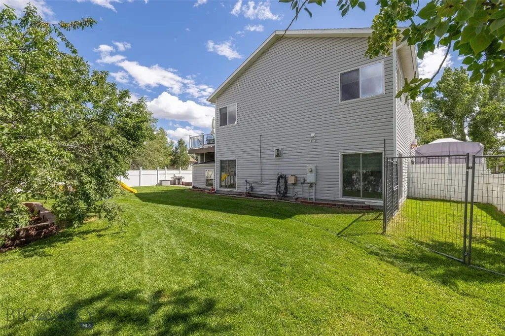 301 Pearl Drive Belgrade MT 59714