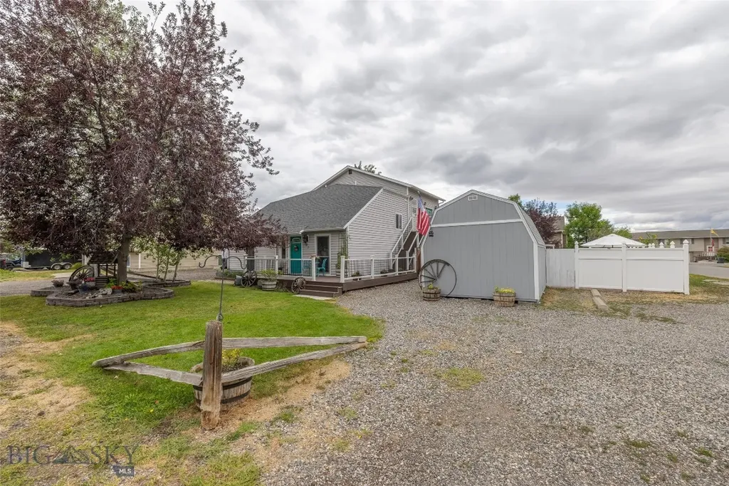 301 Pearl Drive Belgrade MT 59714