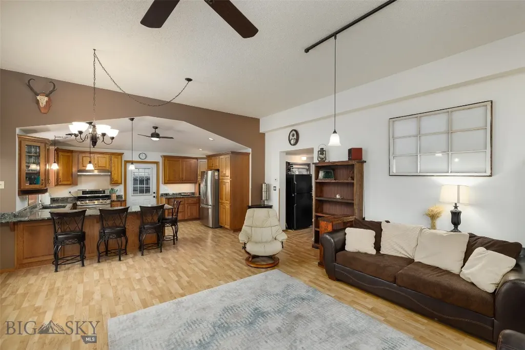 301 Pearl Drive Belgrade MT 59714