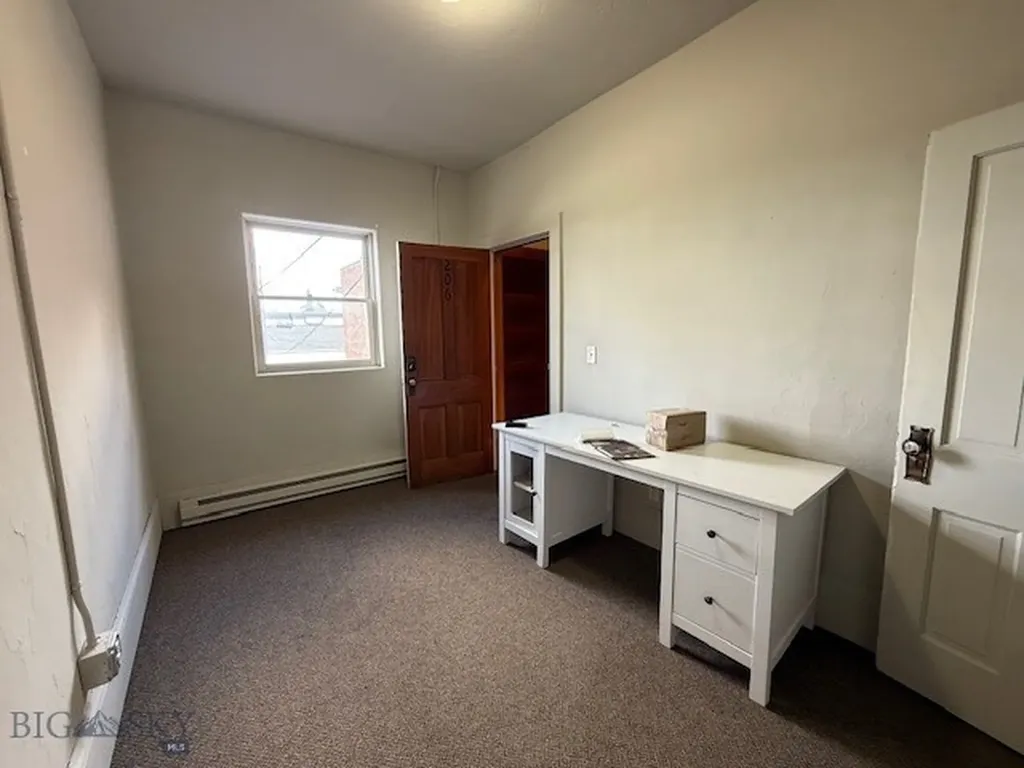 23 W Main Street Belgrade MT 59714