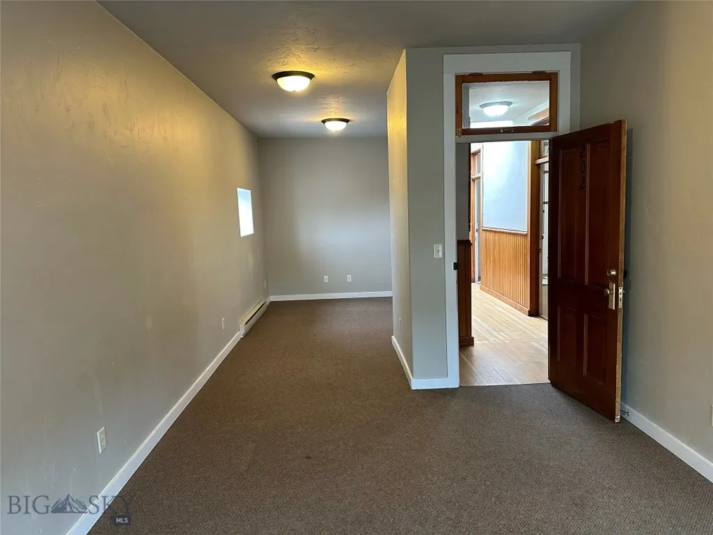 23 W Main Street Belgrade MT 59714