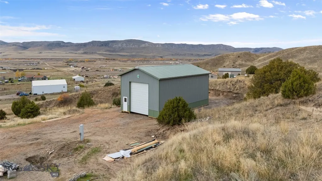 136 Broken Creek Three Forks MT 59752
