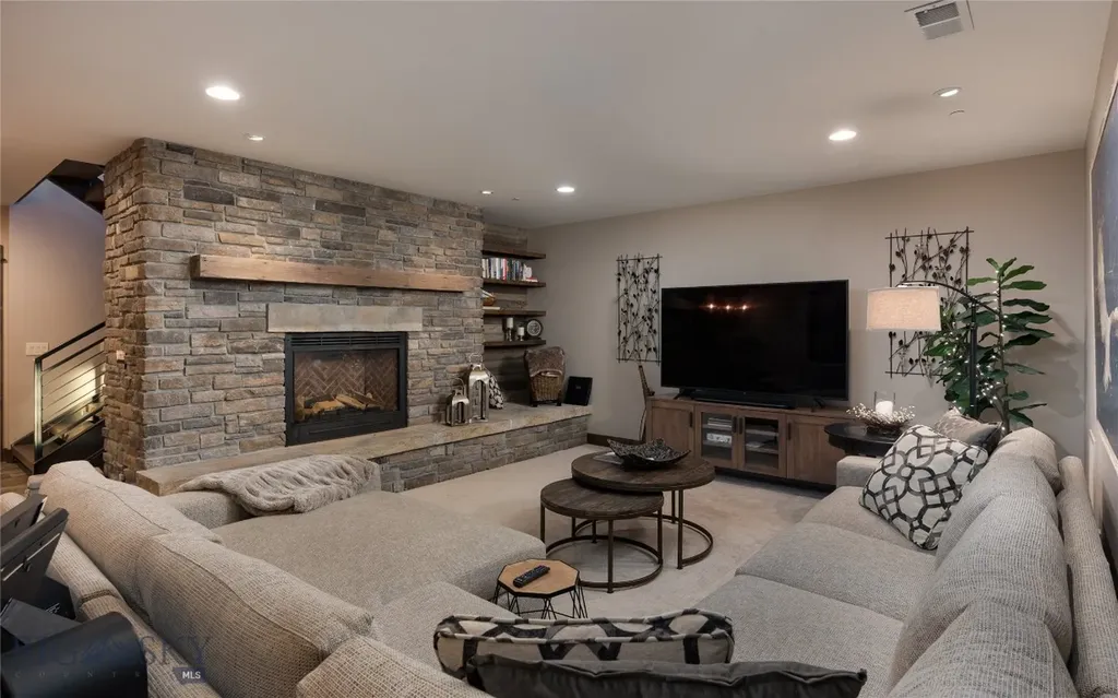 546 Naya Nuki Drive Bozeman MT 59715