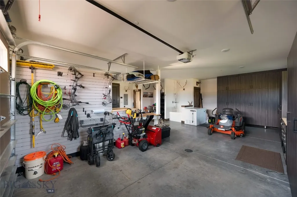 546 Naya Nuki Drive Bozeman MT 59715